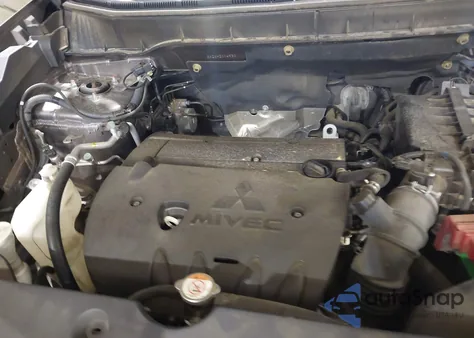 2017 Mitsubishi Outlander Sport 2.0 Es/2.0 Le z USA, uszkodzony, nr VIN JA4AP3AU8HZ014930